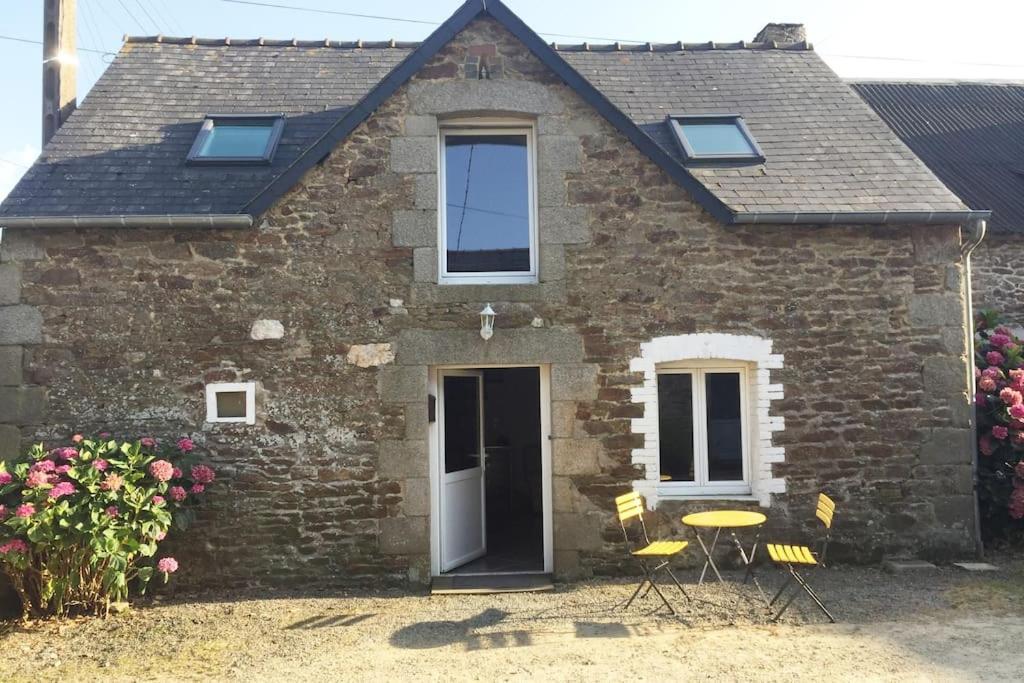 Charmante Maison Proche De Dinan -Dinard - St Malo Pleslin-Trigavou Exterior foto